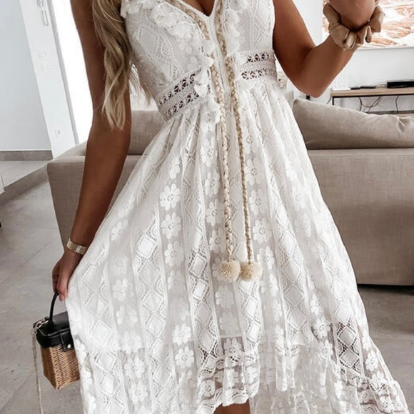 NWT - Glamorous Lace Irregular Mid-Length Dress - Picture 1 of 8